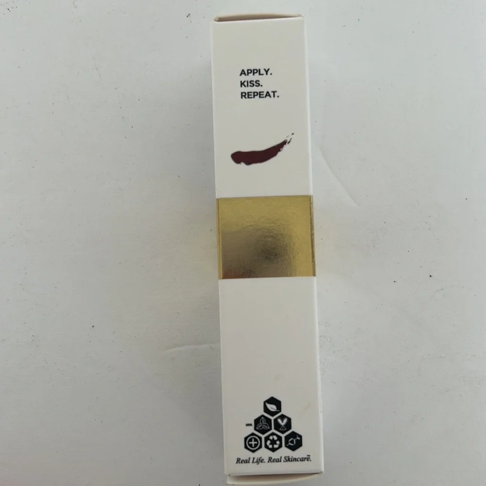 HEY HONEY BERRY LIP GLOSS NWT